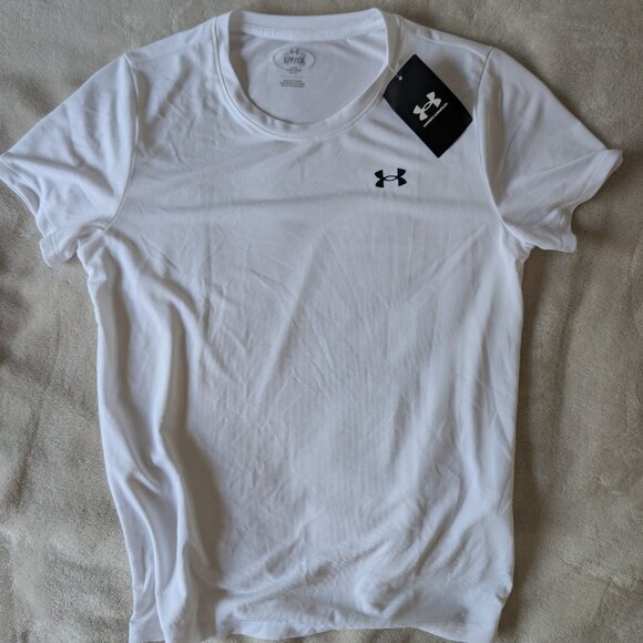 3/$30 BNWT Under Armour loose fit white tee - Picture 1 of 4